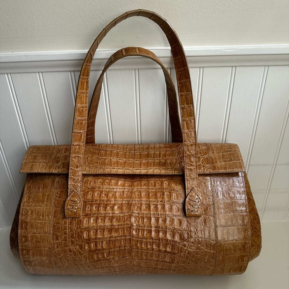 Nancy Gonzalez Shoulder Bag, Crocodile